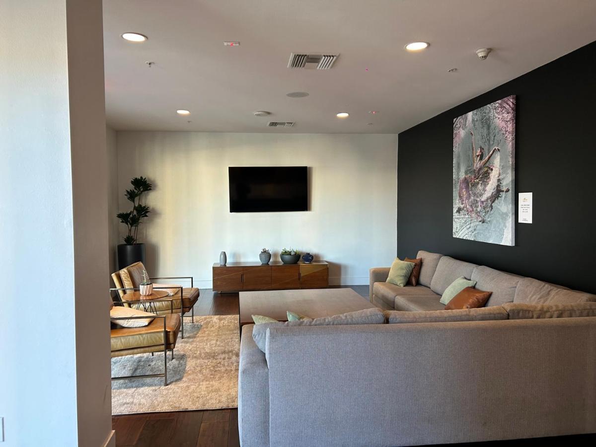 Luxury Apartment In Hollywood 洛杉矶 外观 照片