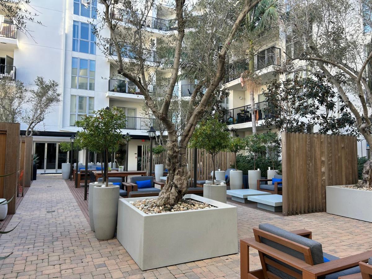 Luxury Apartment In Hollywood 洛杉矶 外观 照片